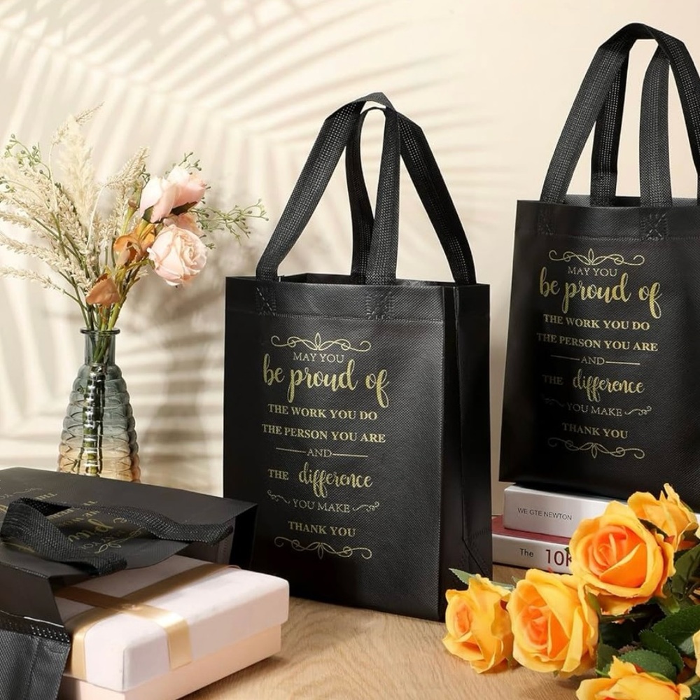 10 PC Gift Bags NWT-Buy Now - Picture 3 of 3